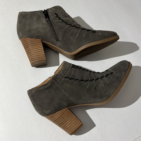 Franco Sarto Dimona Leather Booties Boots Shoes sz 8 Womens Gray Brown Fall NEW - Picture 6 of 13